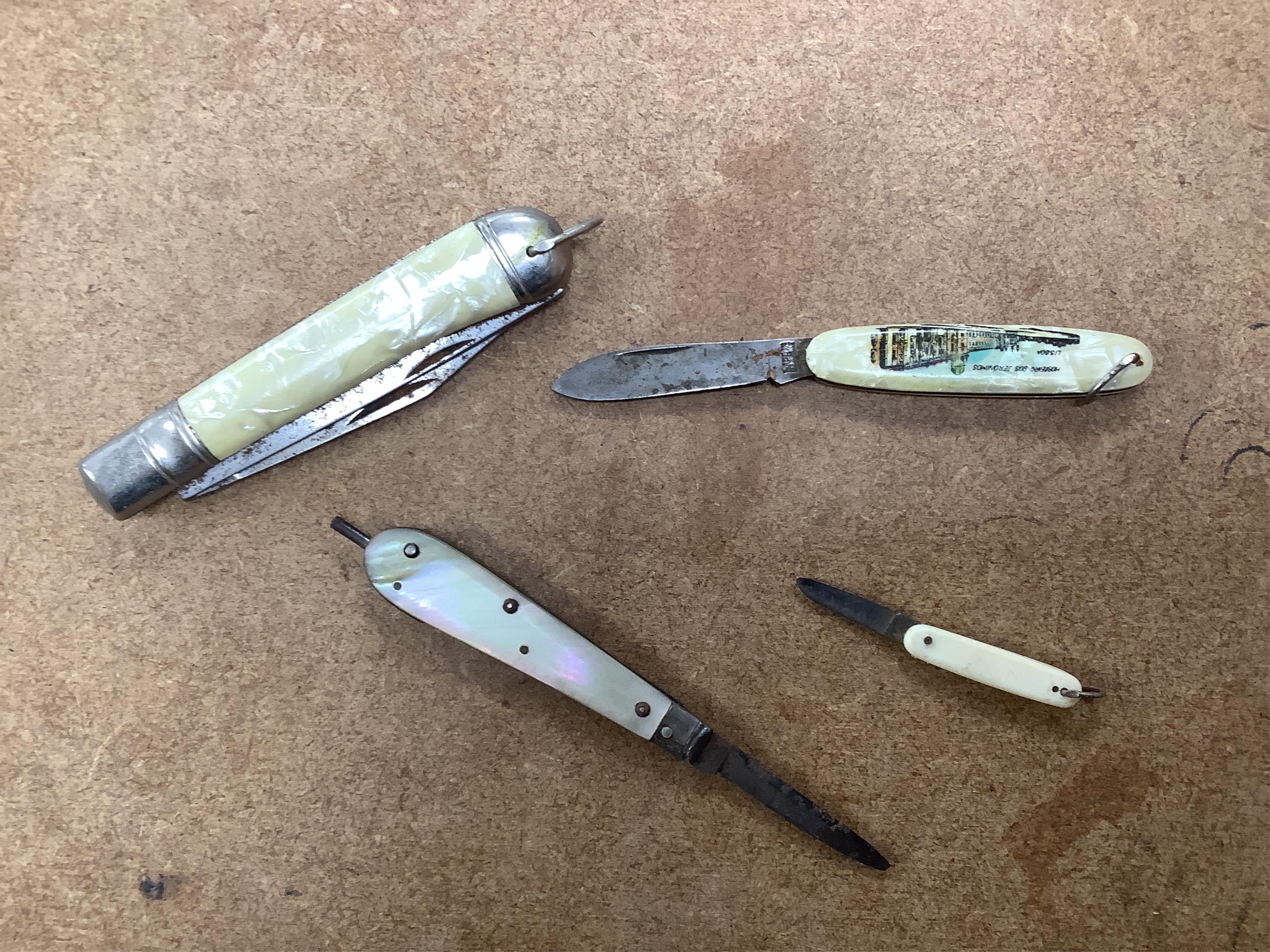 Miscellaneous items to include pen knives, a rosary bead necklace with paper label reading ‘said to have belonged to Mary Queen of Scots..’, a 19th century sketch book dated 1864 and lion head door knocker. Condition - v